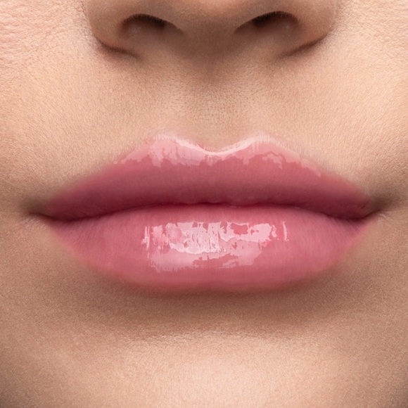 Too Faced Lip Injection Power Plumping Lip Gloss - Picture 9 of 12